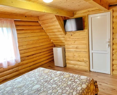 1776281432920416 Optimized