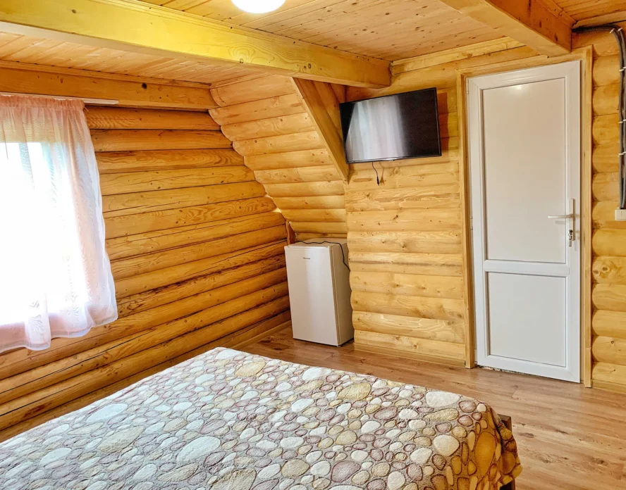 1776281432920416 Optimized