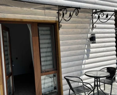 1776281890403723 Optimized