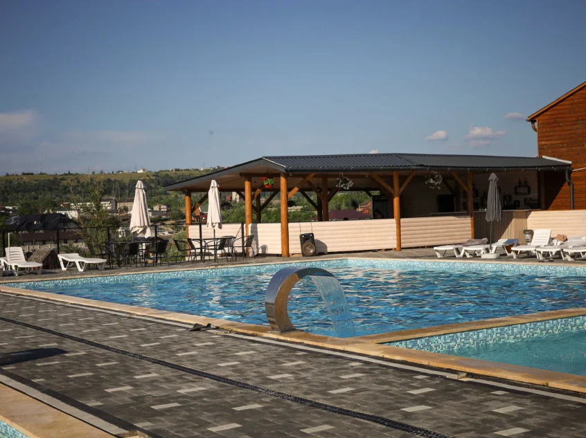 1776282007753025 Optimized