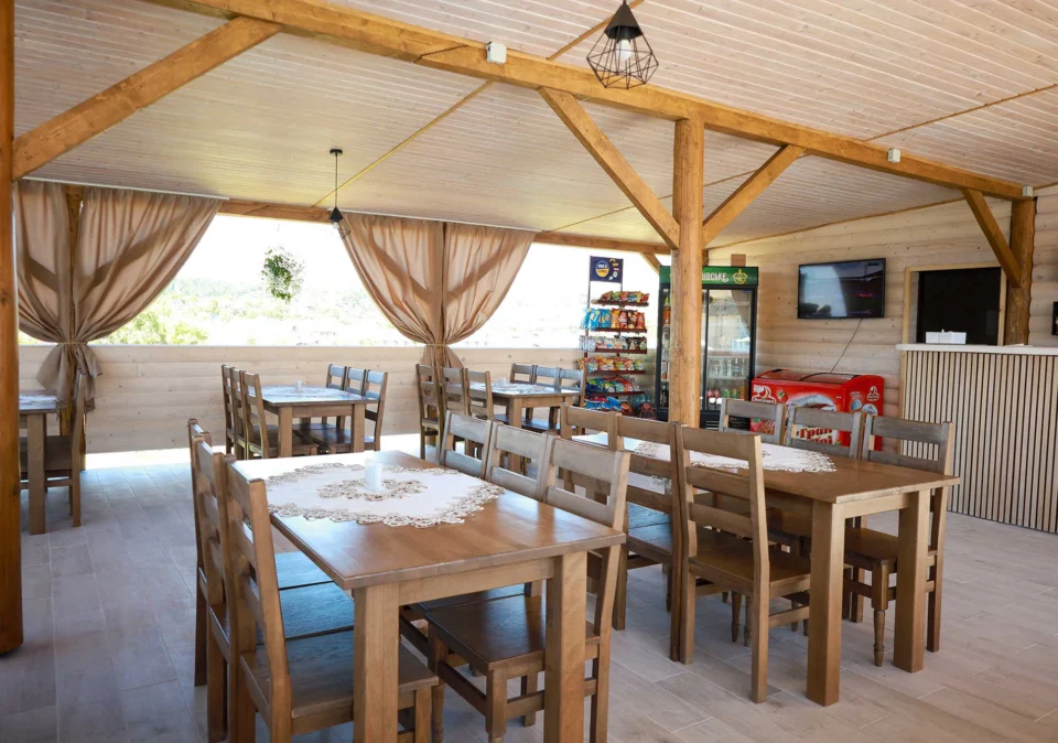 1776282175832024 Optimized